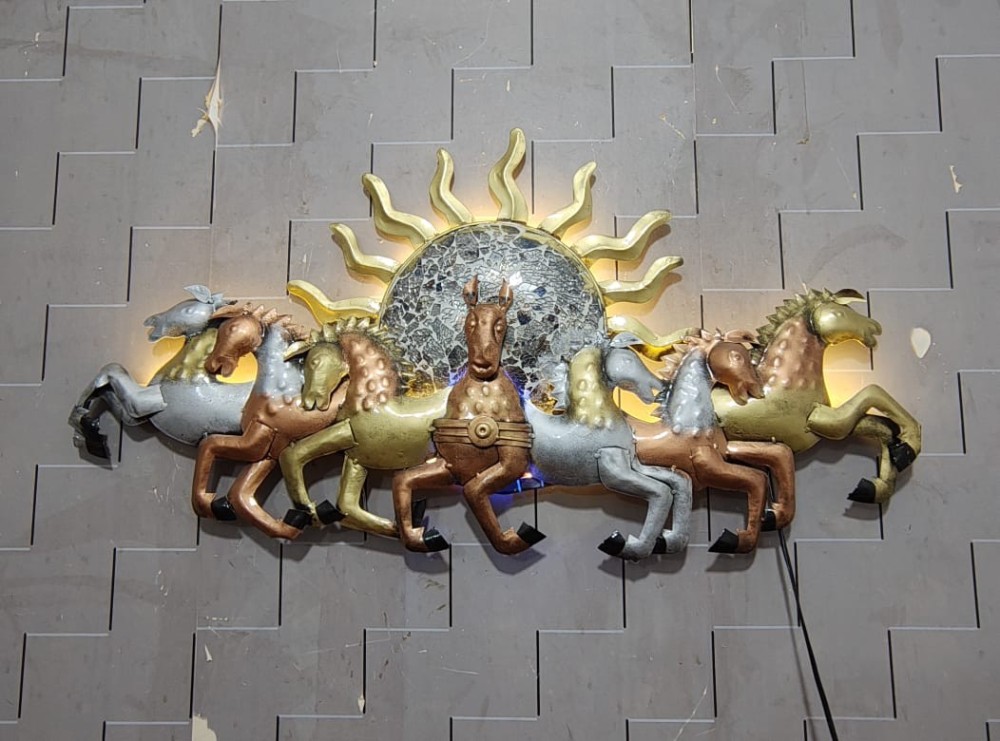 7 HORSE SUN  RUNNIING MULTICOLUR