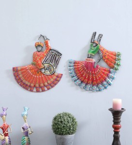 GUJRATI GARBA COUPLE DANCER METAL WALL DECOR